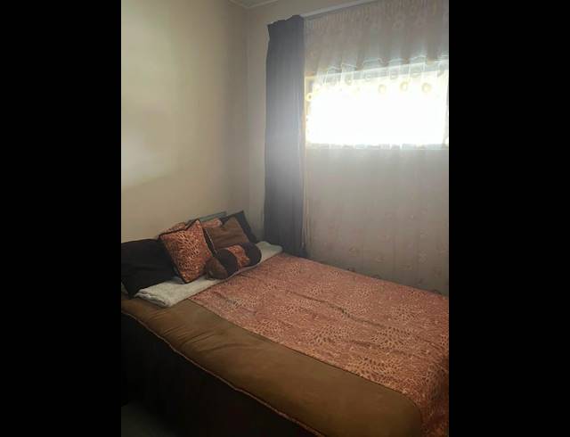 2 BEDROOM PROPERTY TO RENT IN VORNA VALLEY